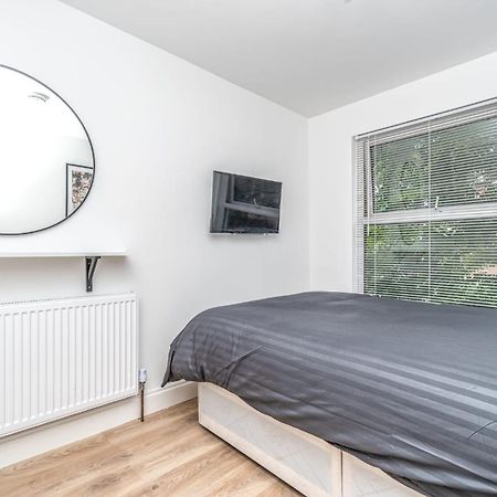 Cosy Guest House In Whitechapel London Eksteriør billede